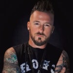 Richie headshot